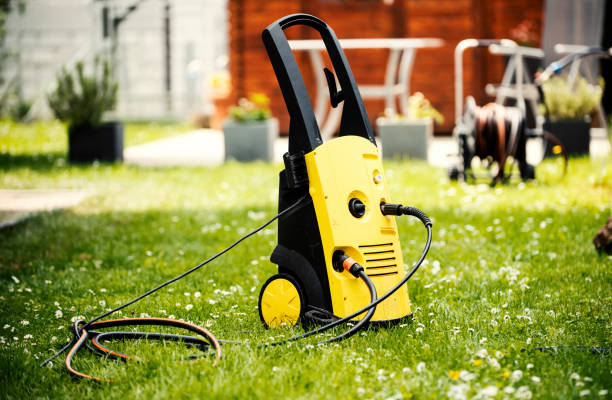 Best Parking Lot and Garage Cleaning  in Mccom, OH